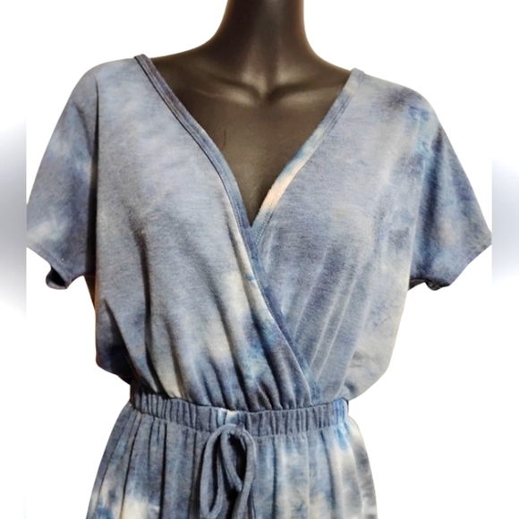 21 Saints | 💙 Rad Woman's Blue Tie-Dye Jumpsuit | Size Medium 💙 - Picture 4 of 15